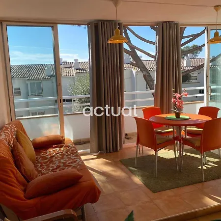 Apartment Politur J-30 *